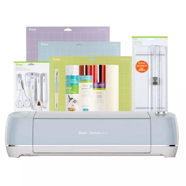 Cricut Explore Air2-Blue+Essentials Bundle