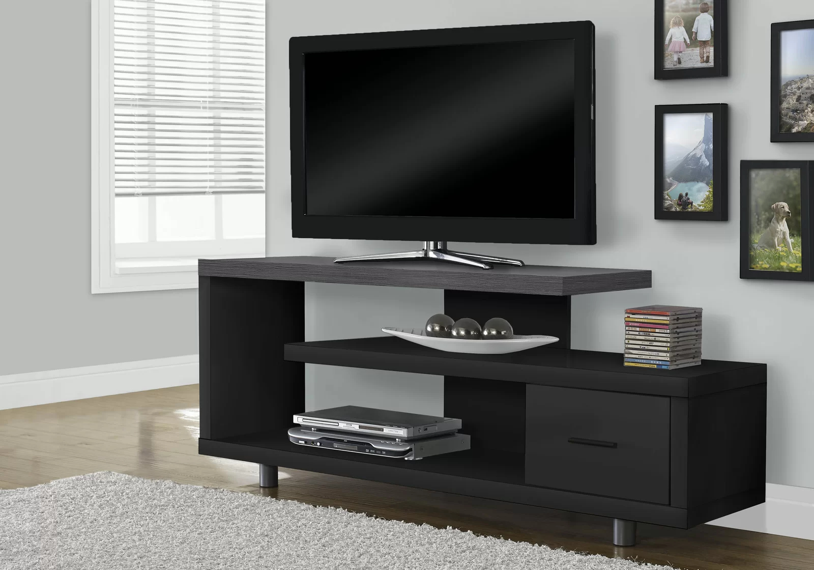 【Furniture】Beesley TV Stand for TVs up to 70"